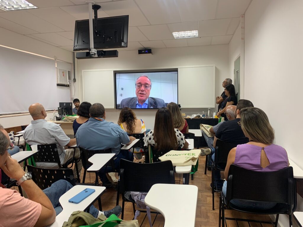 Aula inaugural do Mestrado Profissional em Política e Gestão da Ciência, Tecnologia e Inovação em Saúde é realizada na ENSP